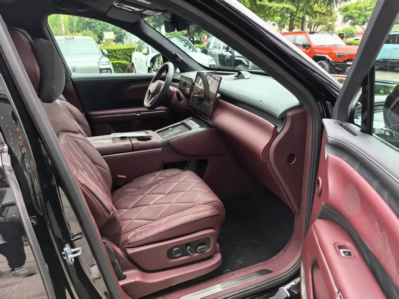 Voyah Auto VOYAH Taisan 2025 — Photo 15/17