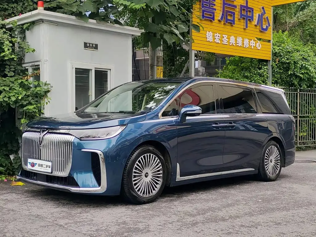 Voyah Auto Voyah Dreamer 2024 — Photo 1/11