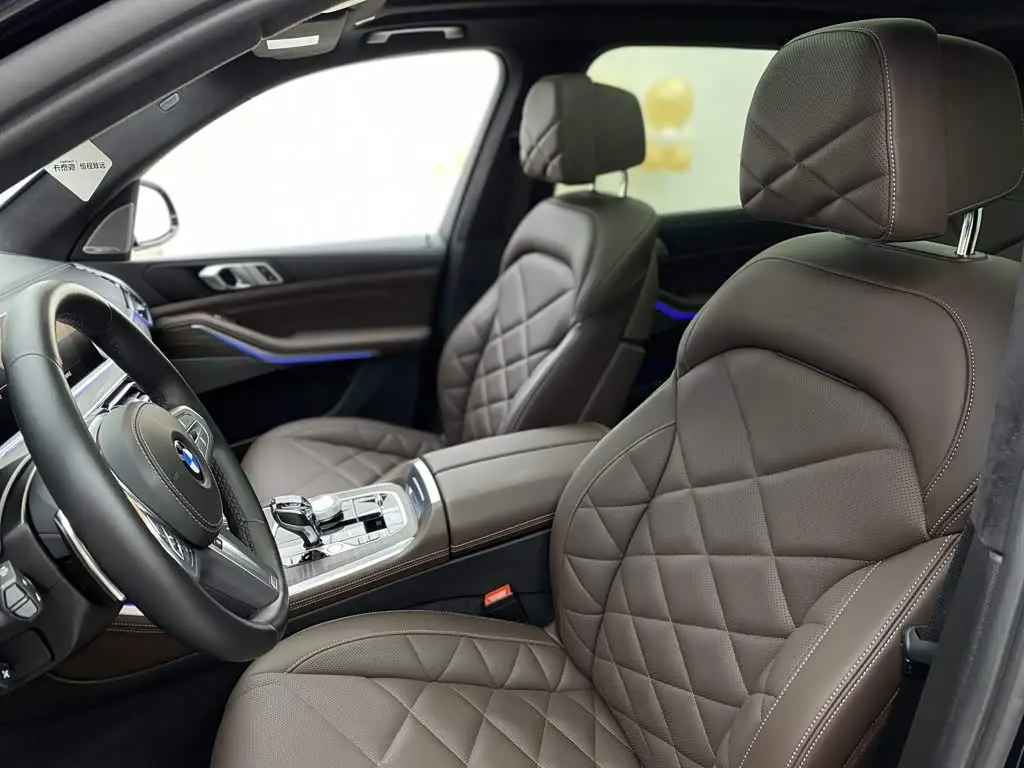 BMW X5 2023 — Photo 14/20
