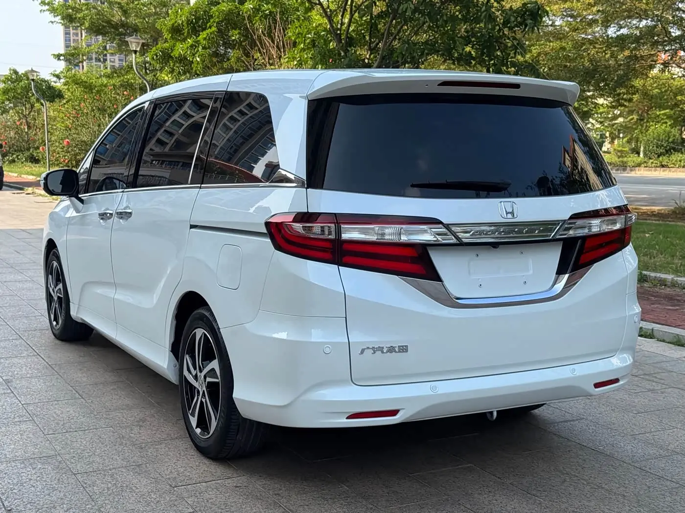 Honda Odyssey 2018 — Photo 5/20