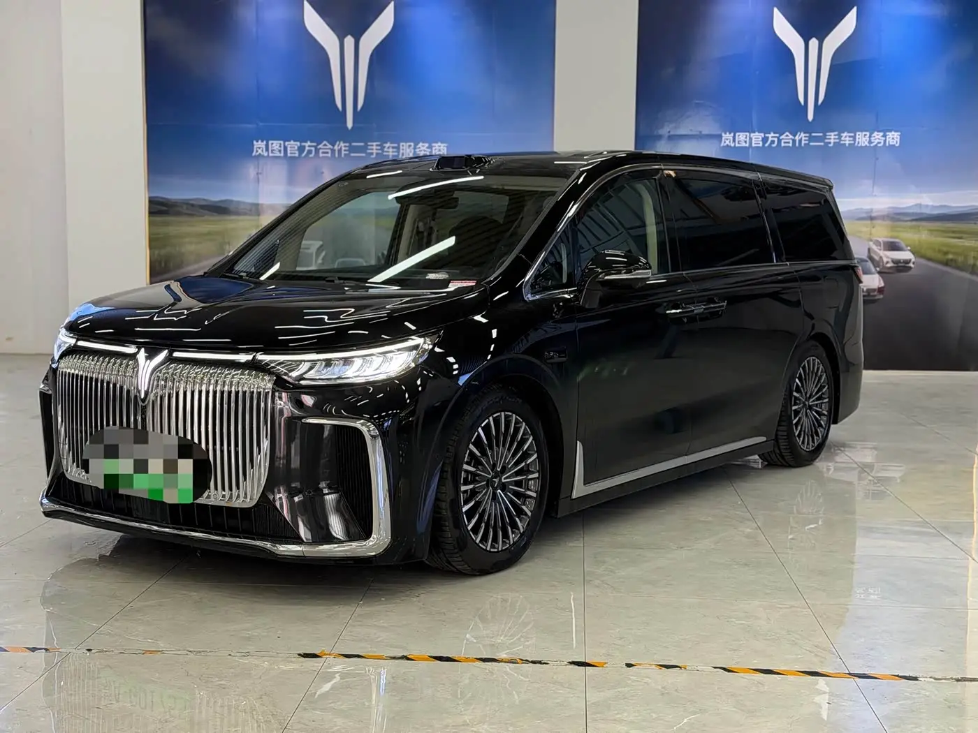 Voyah Auto Voyah Dreamer 2025 — Photo 1/20