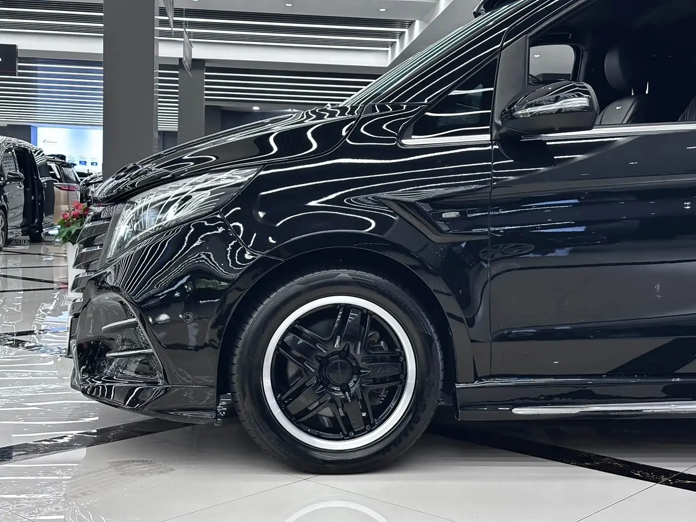 Lorinser LS Series 2022 — Photo 8/20