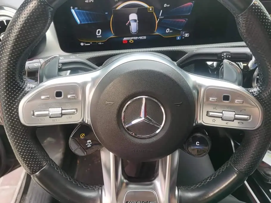 Mercedes-Benz A-Class AMG 2022 — Şəkil 14/15