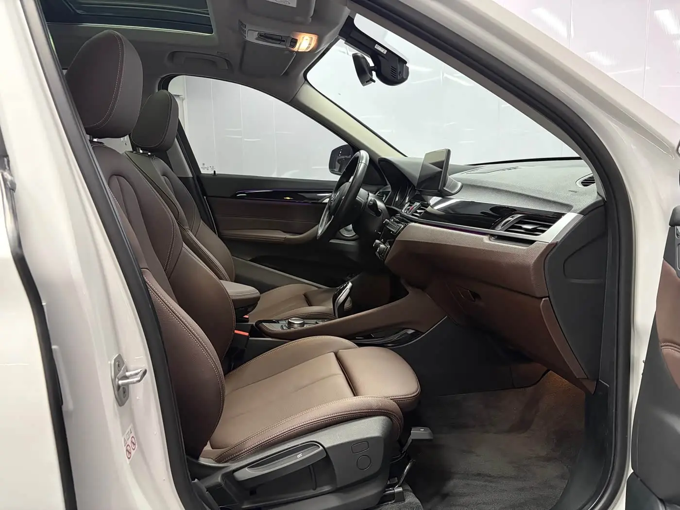 BMW X1 2023 — Photo 14/18