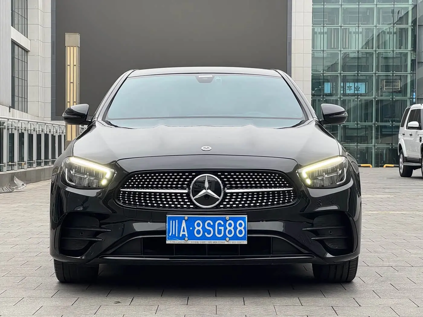 Mercedes-Benz E-Class 2022 — Фото 3/20