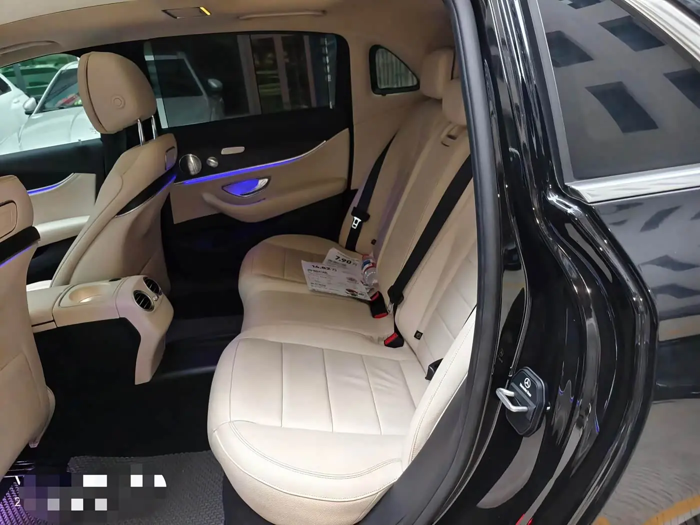 Mercedes-Benz E-Class 2017 — Photo 4/9