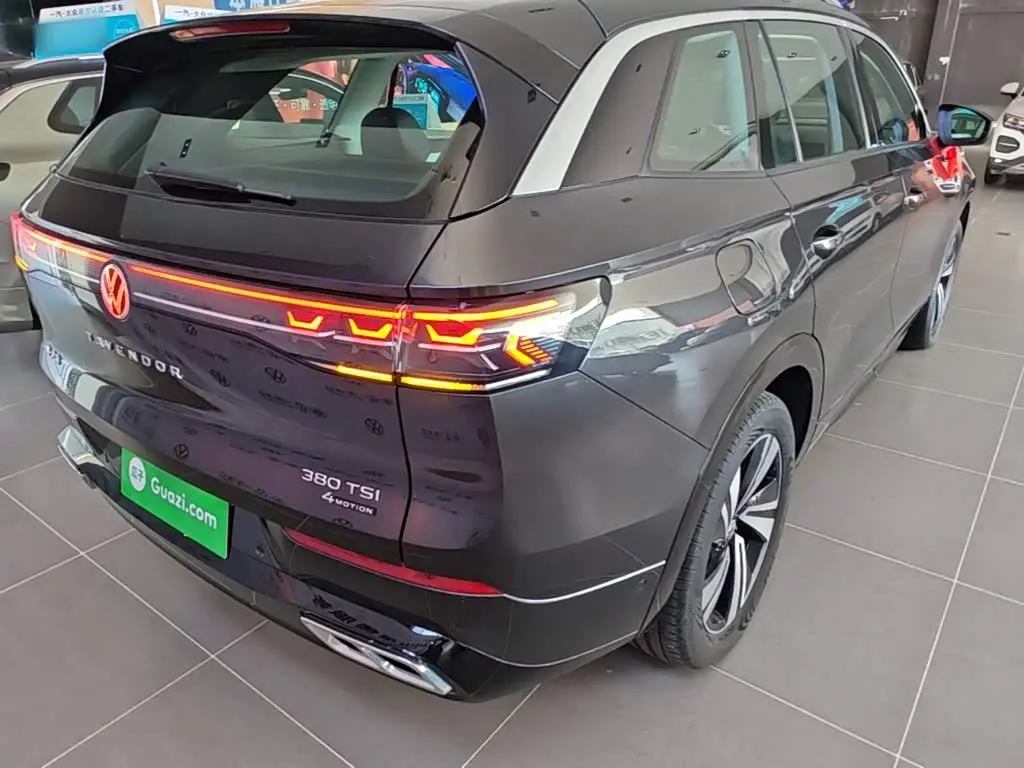 Volkswagen Talagon 2023 — Şəkil 8/20