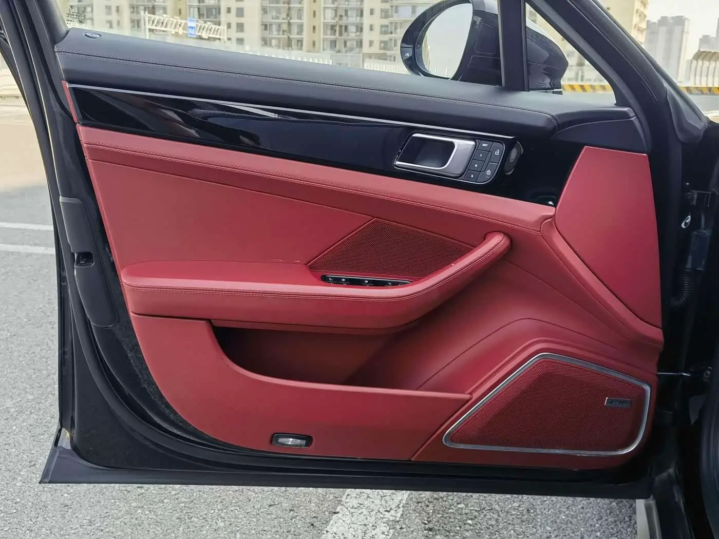 Porsche Panamera 2023 — Photo 4/20