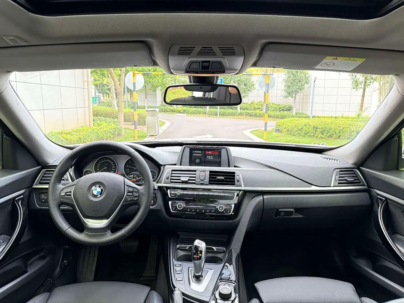 BMW 3 Series GT 2018 — Фото 9/20
