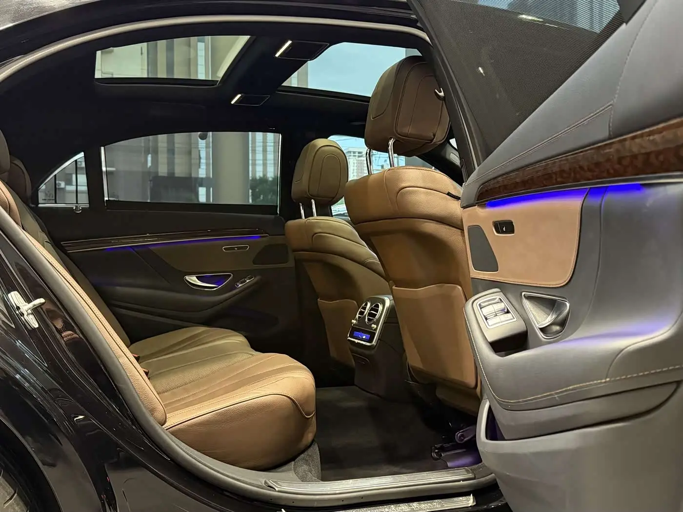 Mercedes-Benz S-Class 2015 — Photo 15/20