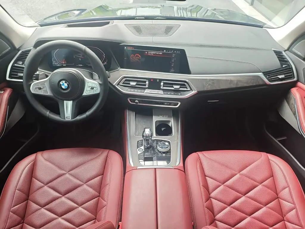 BMW X5 2022 — Photo 8/20