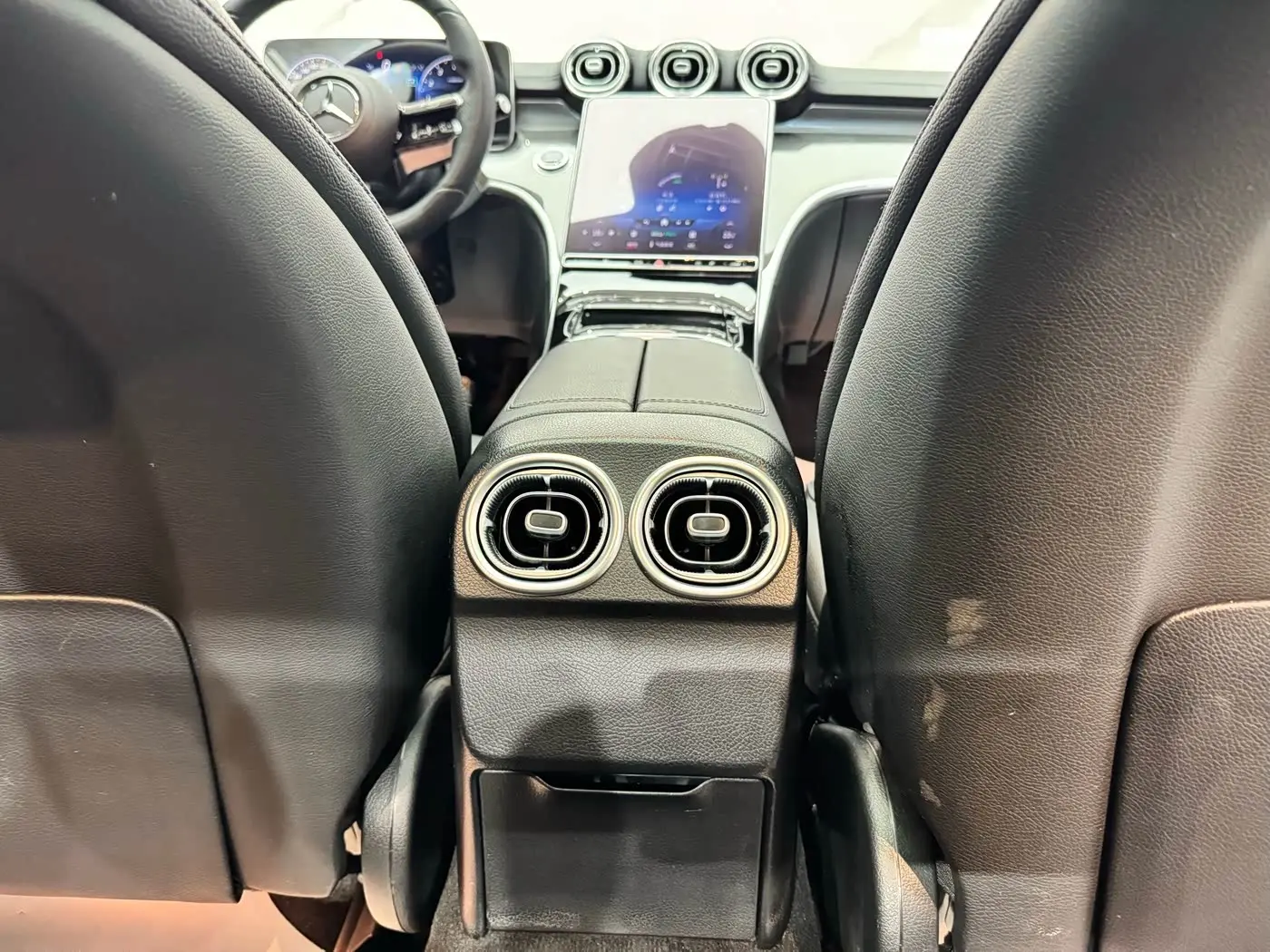 Mercedes-Benz C-Class 2021 — Фото 19/20