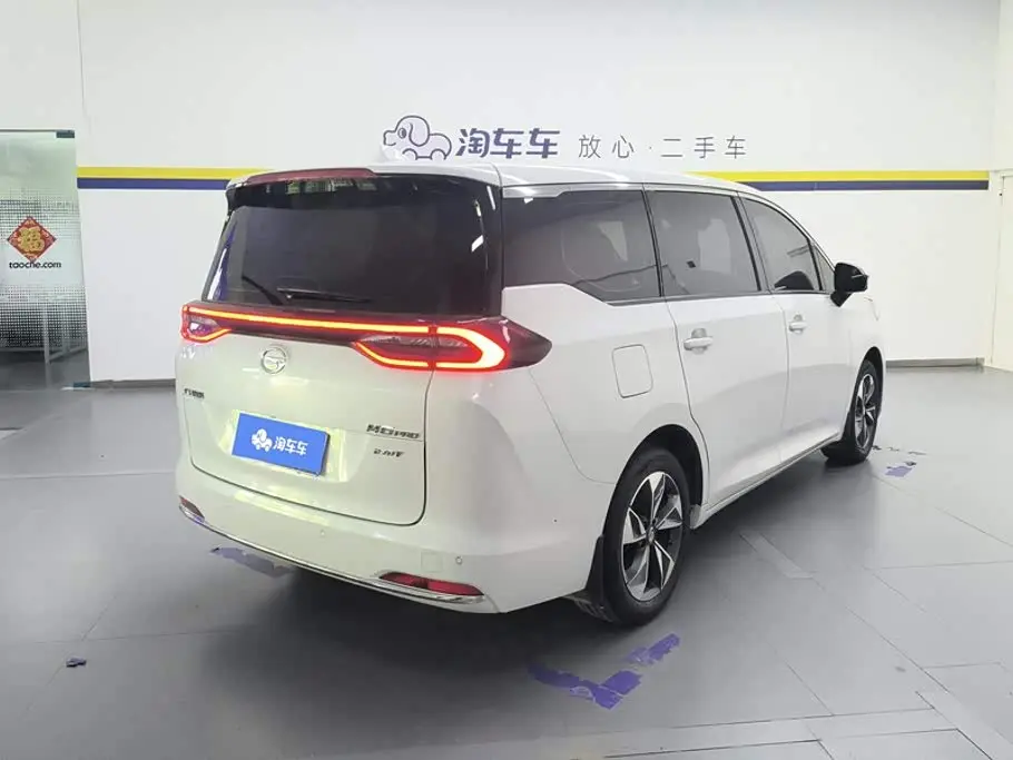 GAC Trumpchi Trumpchi M6 2023 — Фото 3/16