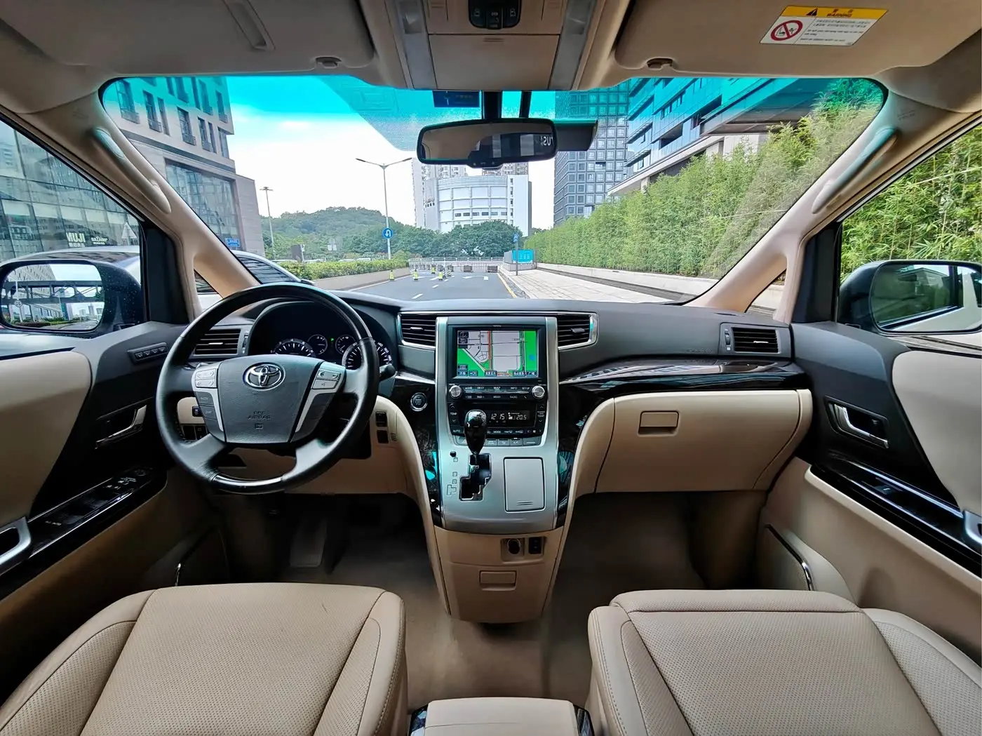 Toyota Alphard 2012 — Şəkil 11/19