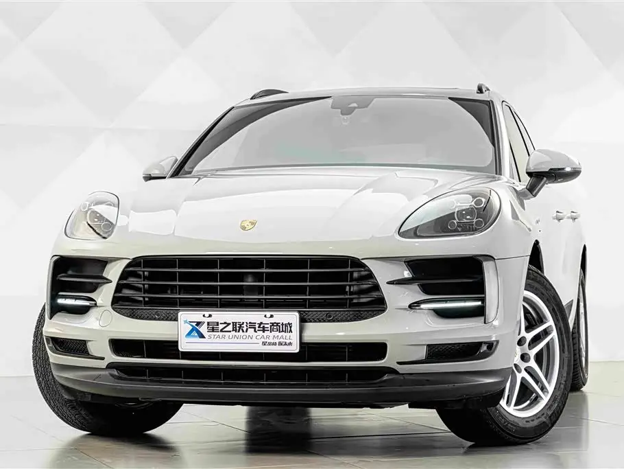 Porsche Macan 2021 — Photo 3/20