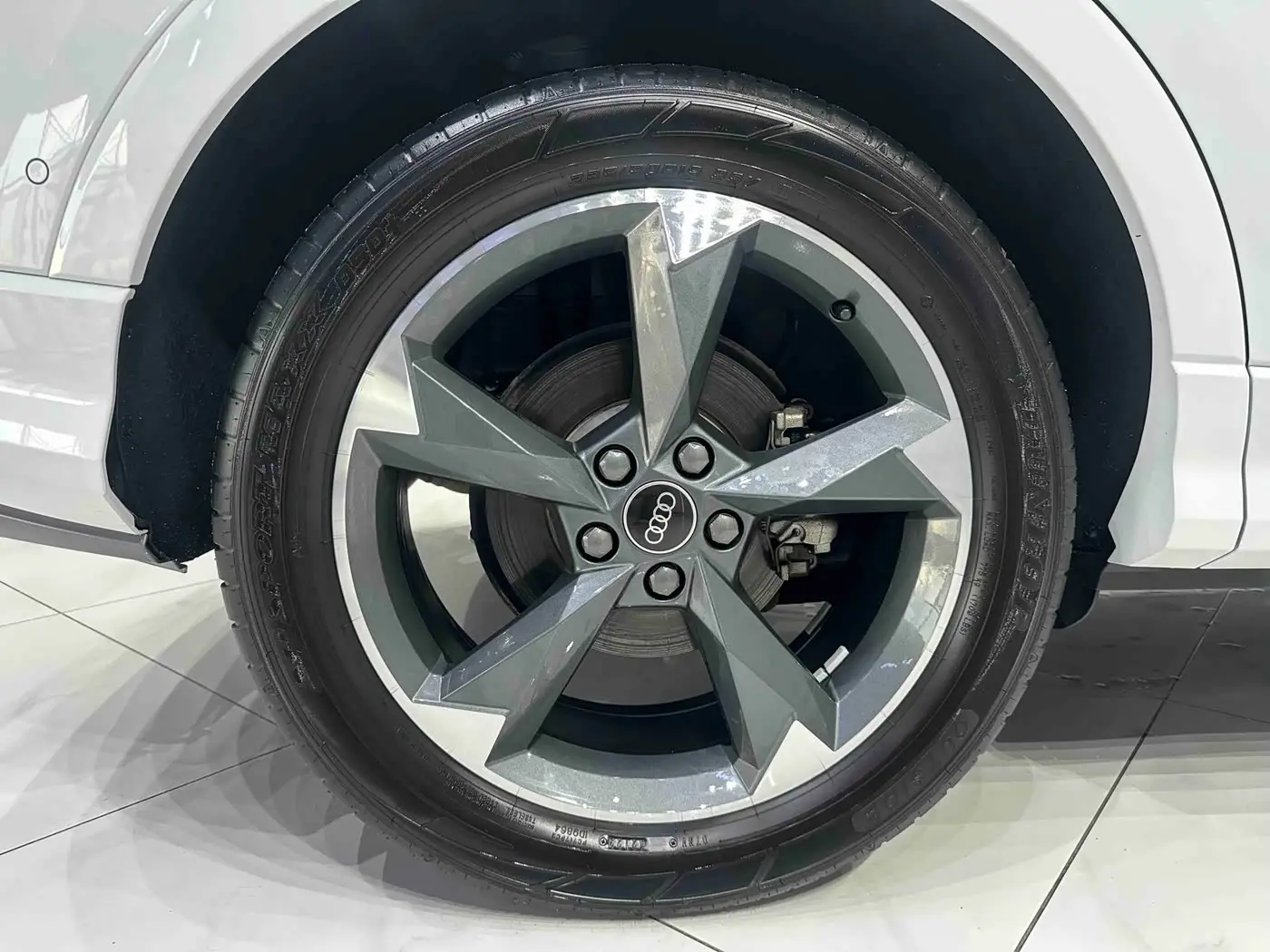 Audi Q3 2022 — Photo 17/20