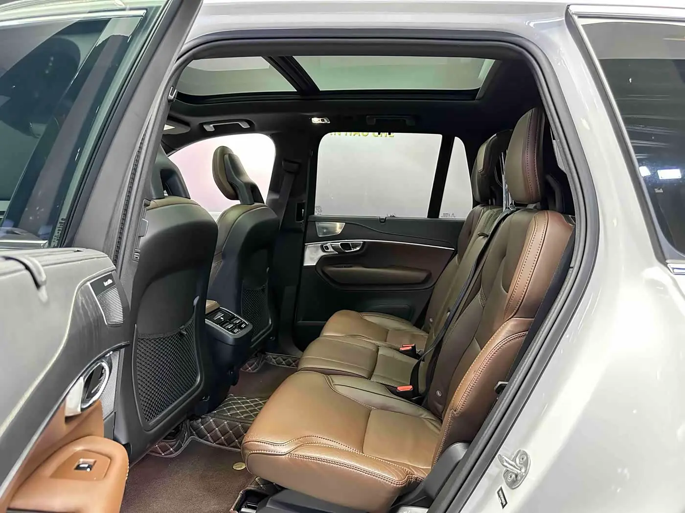 Volvo XC90 2022 — Photo 5/9