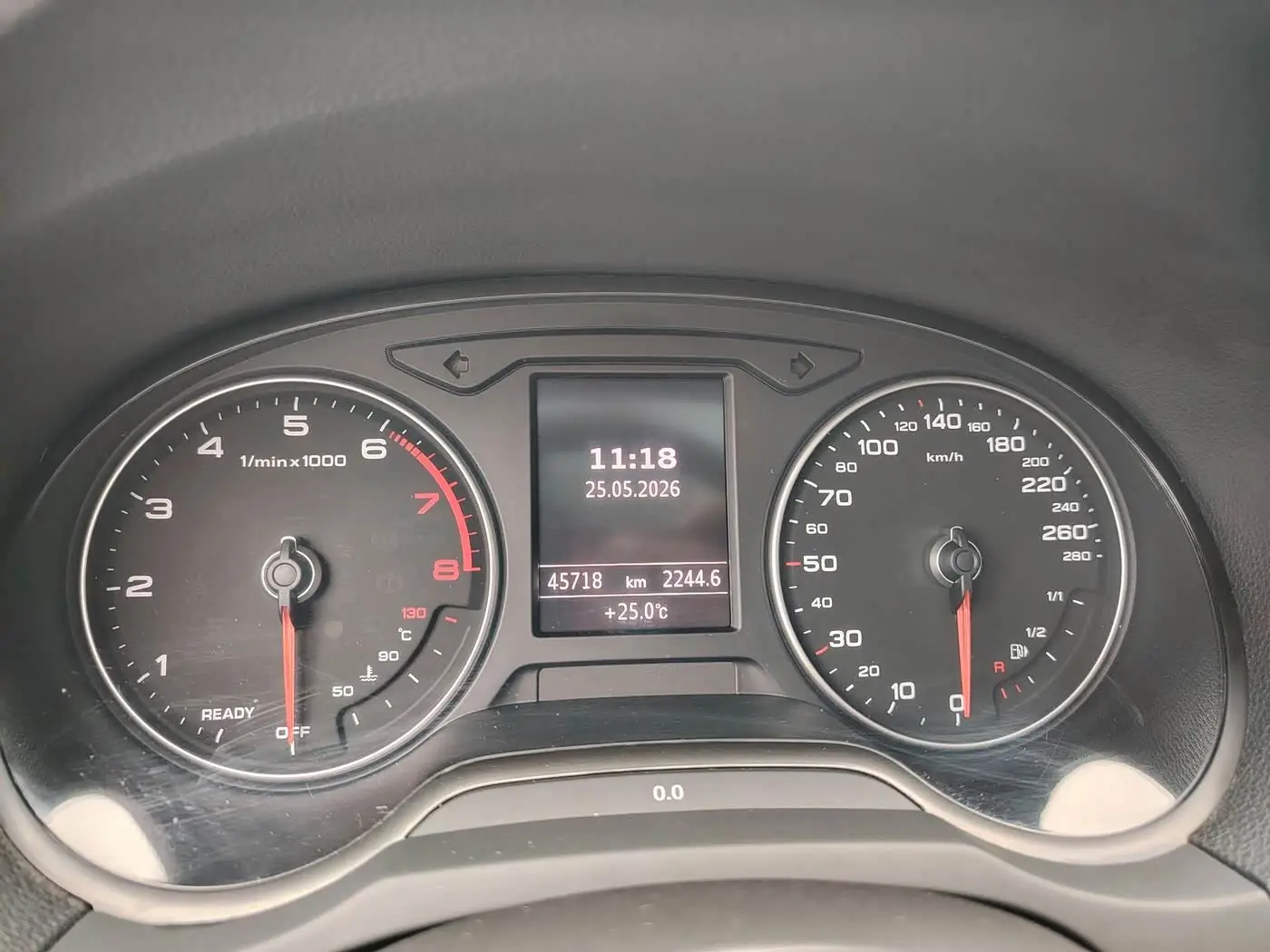 Audi A3 2021 — Şəkil 11/15