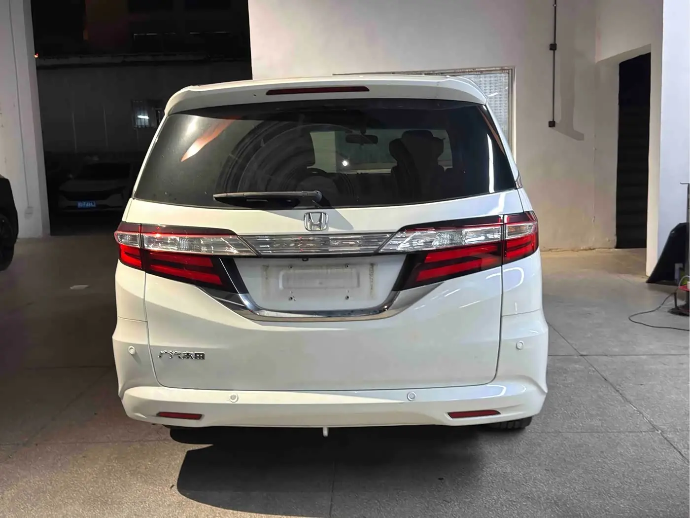 Honda Odyssey 2018 — Şəkil 4/17