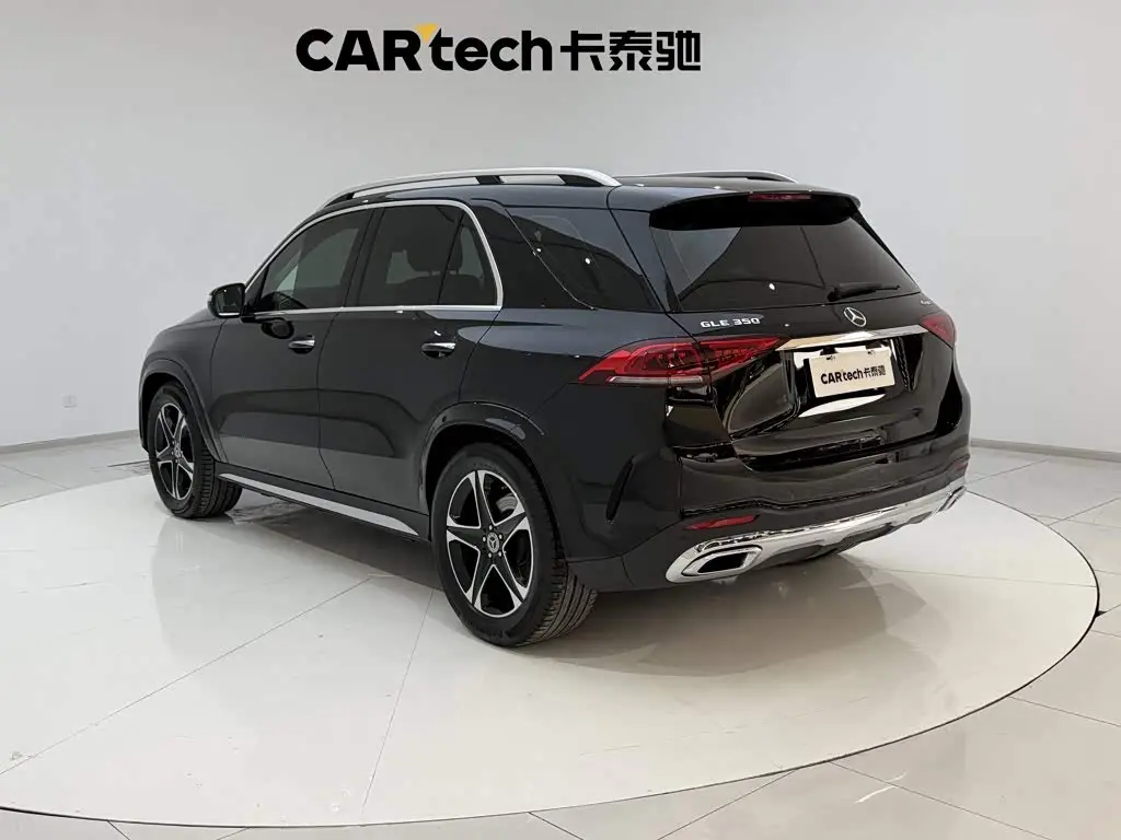 Mercedes-Benz GLE 2023 — Фото 7/20