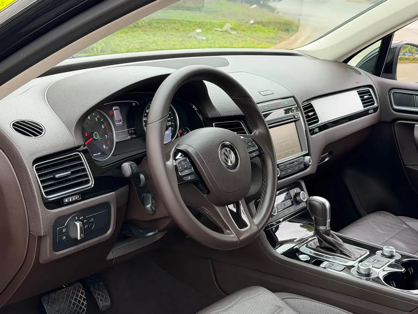 Volkswagen Touareg 2017 — Photo 8/20