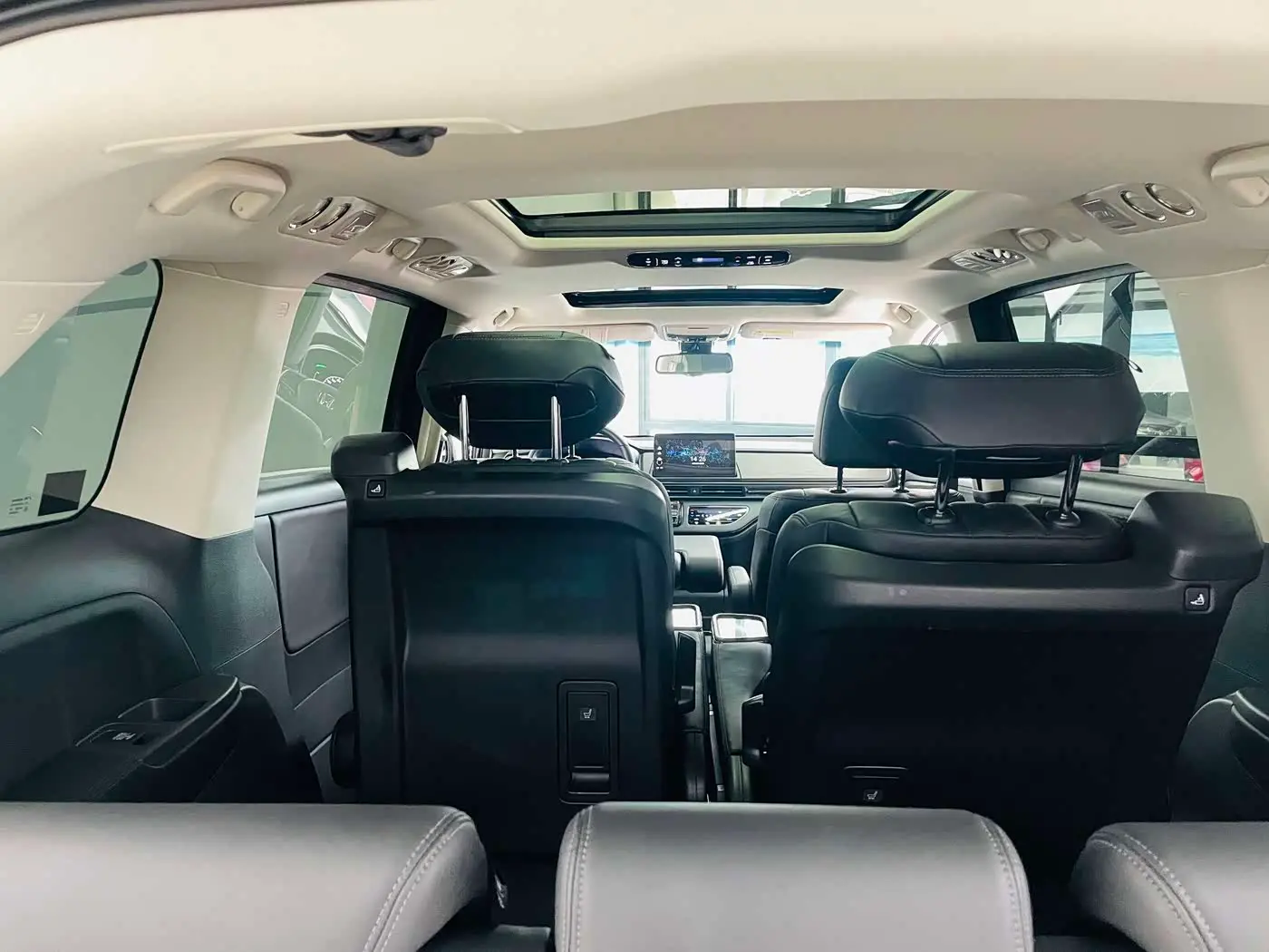 Honda Odyssey 2023 — Фото 15/19