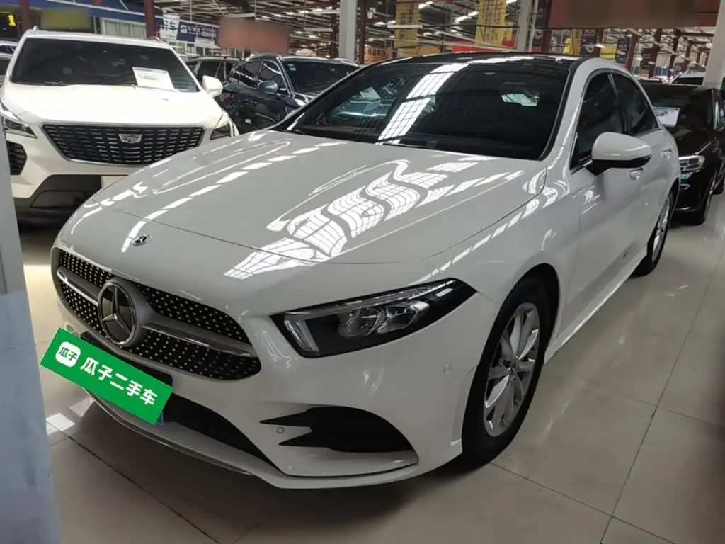 Mercedes-Benz A-Class 2021 — Фото 1/20
