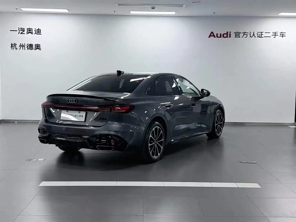 Audi A5L 2025 — Şəkil 4/10