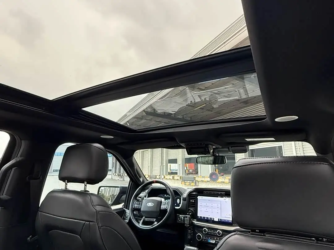 Ford F-150 Raptor 2023 — Photo 11/15