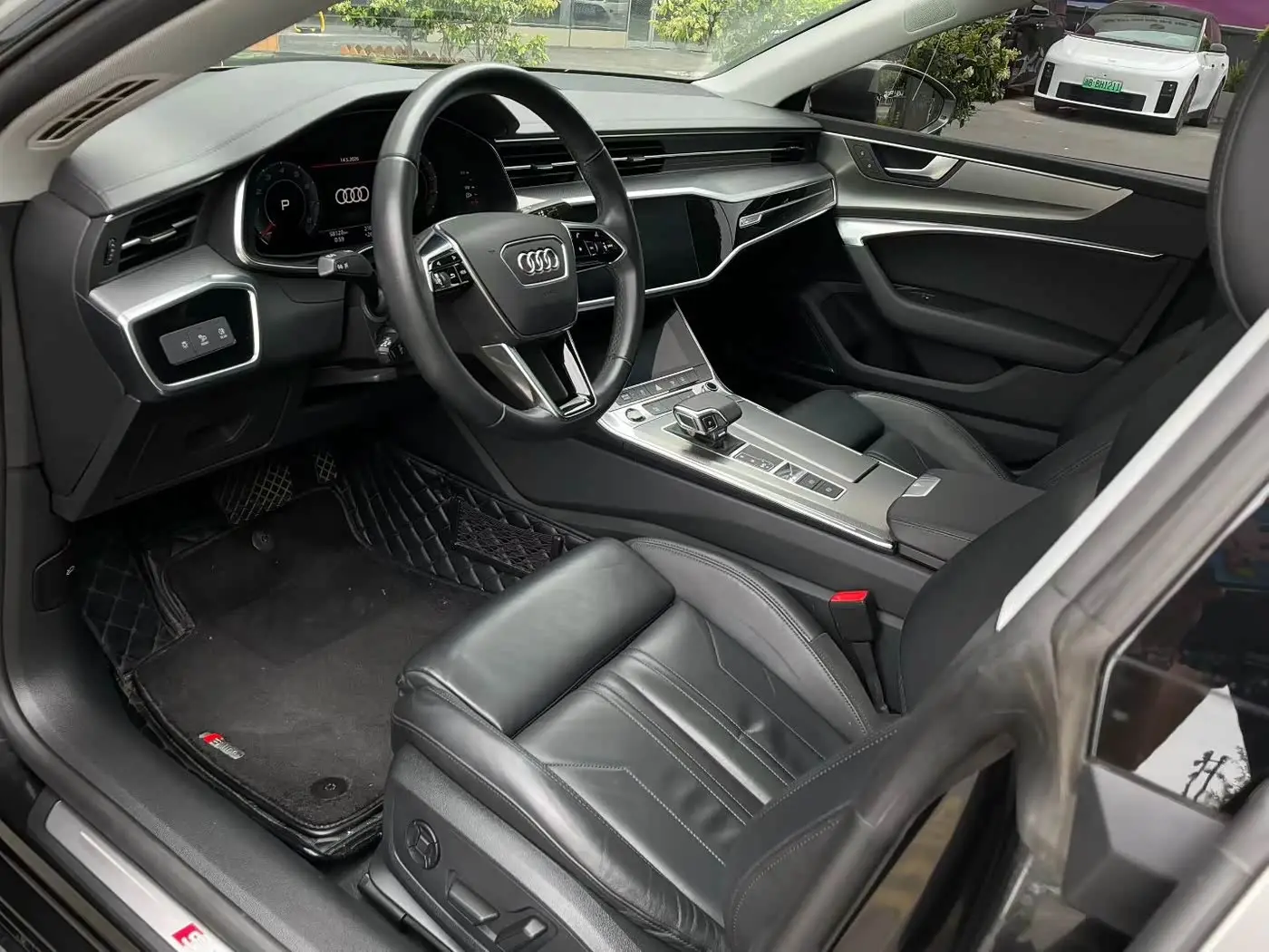 Audi A7 2021 — Şəkil 12/15