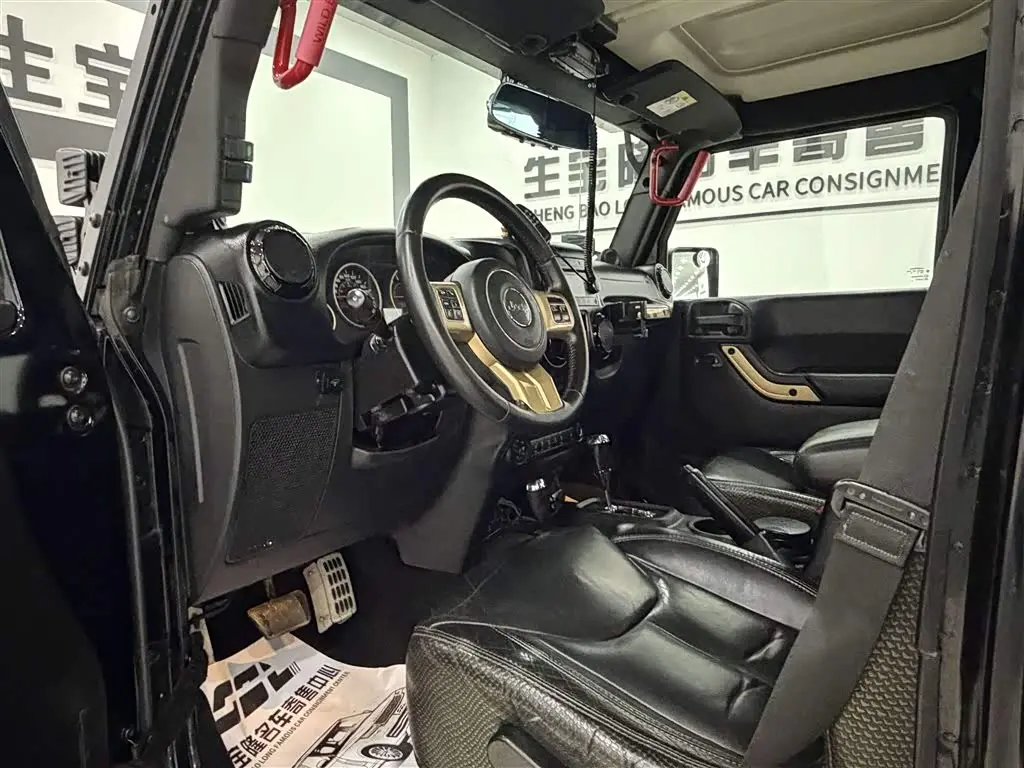Jeep Wrangler 2014 — Фото 7/18