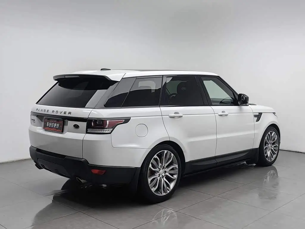 Land Rover Range Rover Sport 2017 — Фото 2/20