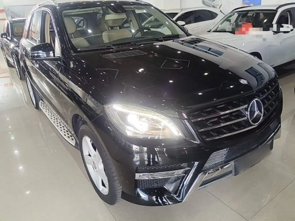 Mercedes-Benz M-Class 2015 — Photo 4/20