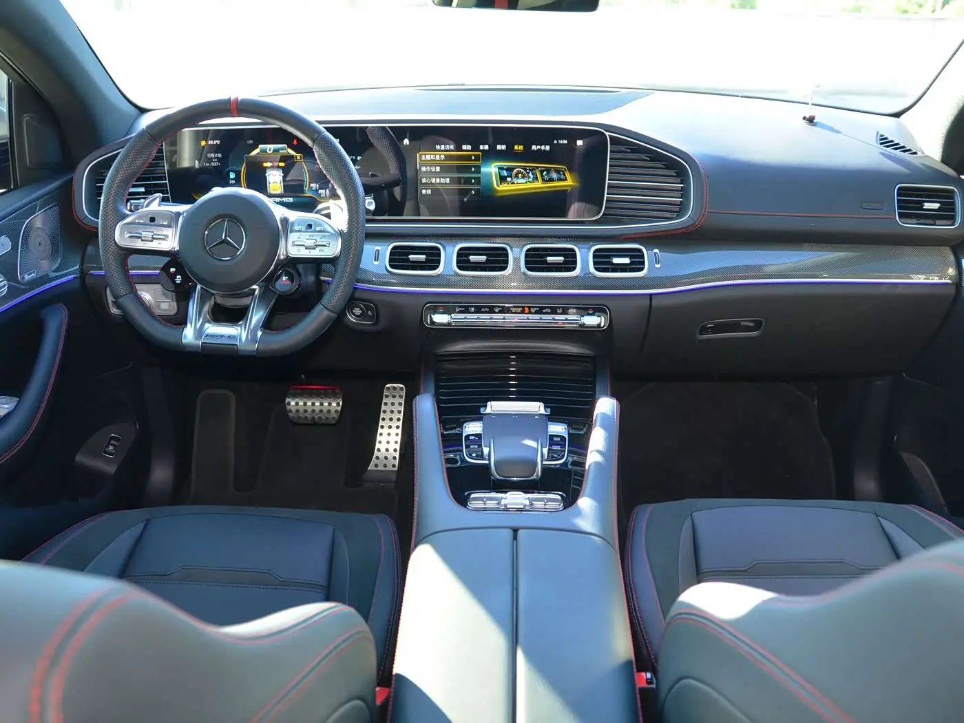 Mercedes-Benz GLE Coupe AMG 2023 — Photo 11/19