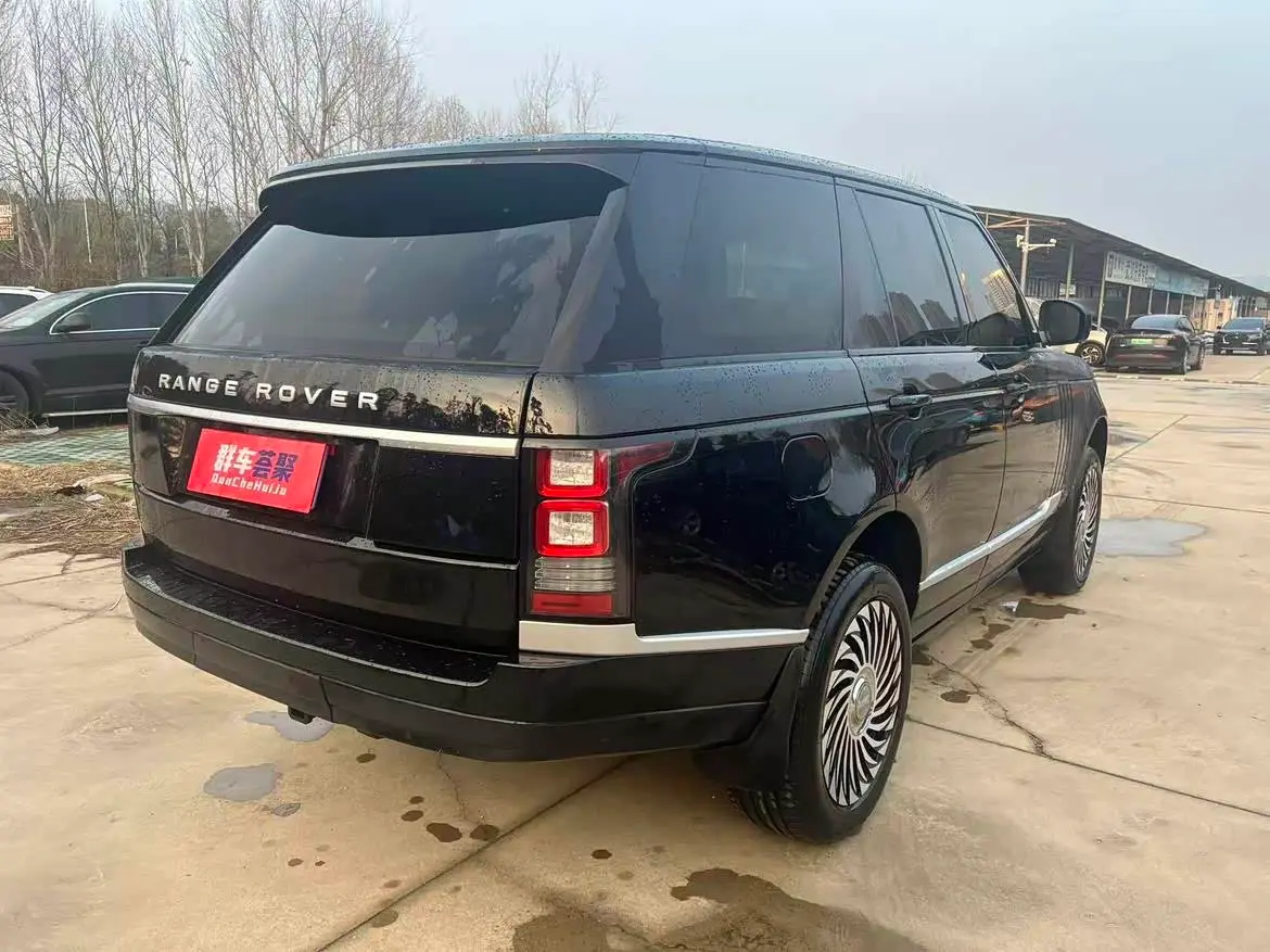 Land Rover Range Rover 2015 — Photo 19/20