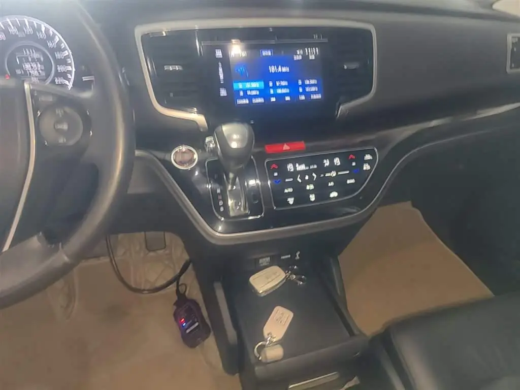 Honda Odyssey 2019 — Photo 13/20