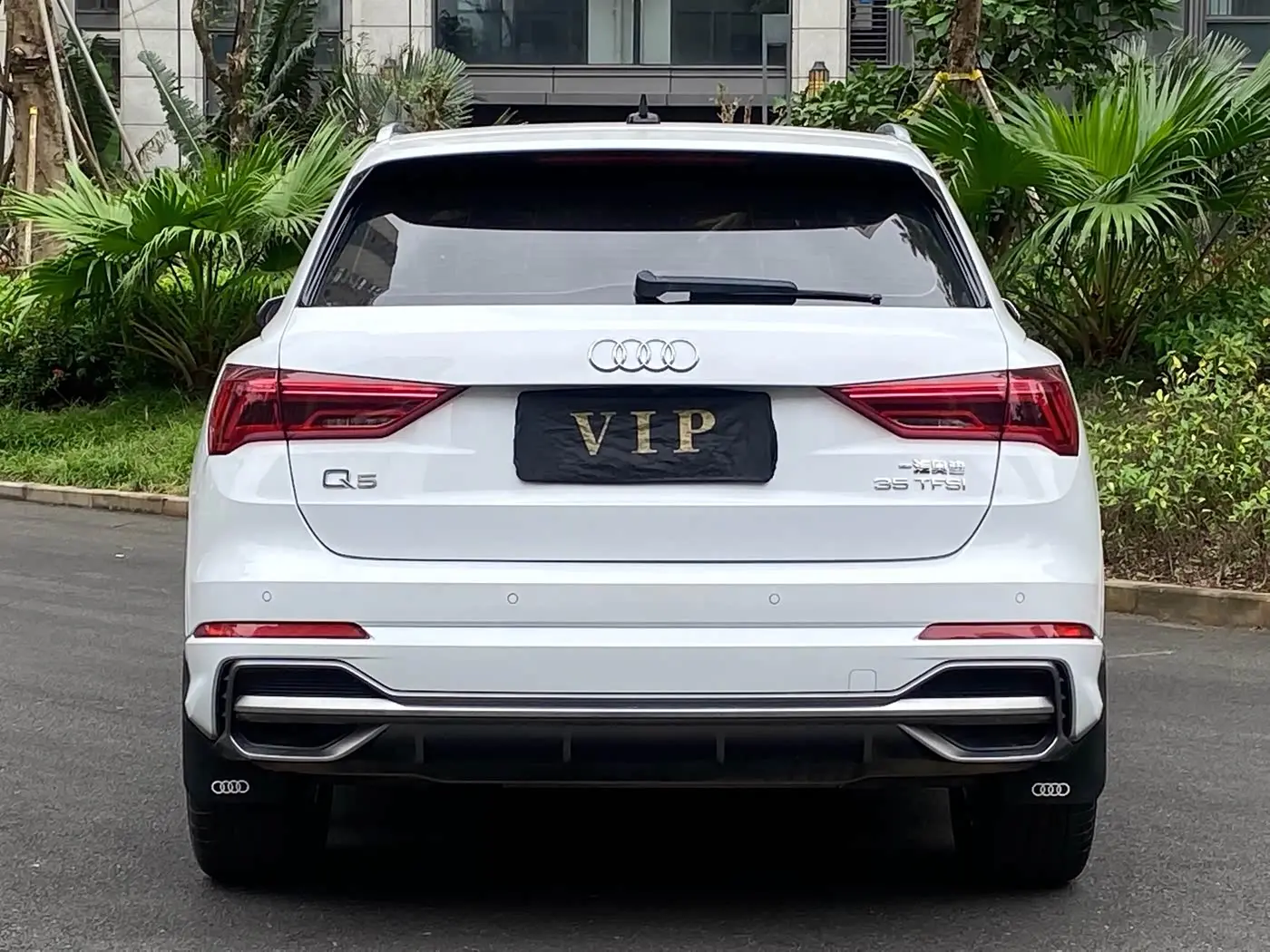 Audi Q3 2021 — Şəkil 8/18