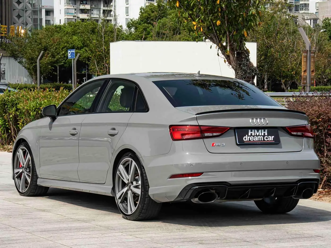 Audi RS 3 2018 — Фото 10/19