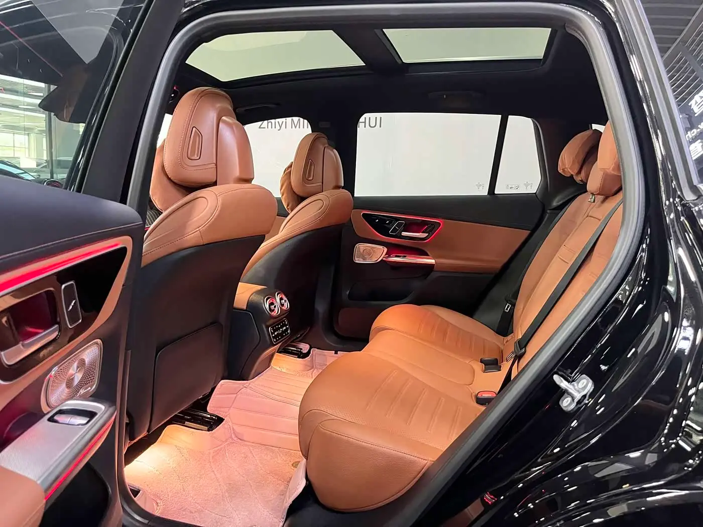 Mercedes-Benz GLC 2024 — Şəkil 6/14