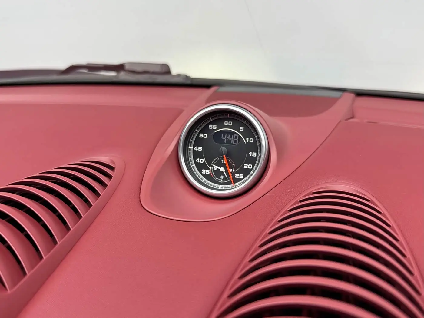 Porsche 718 2021 — Photo 3/15