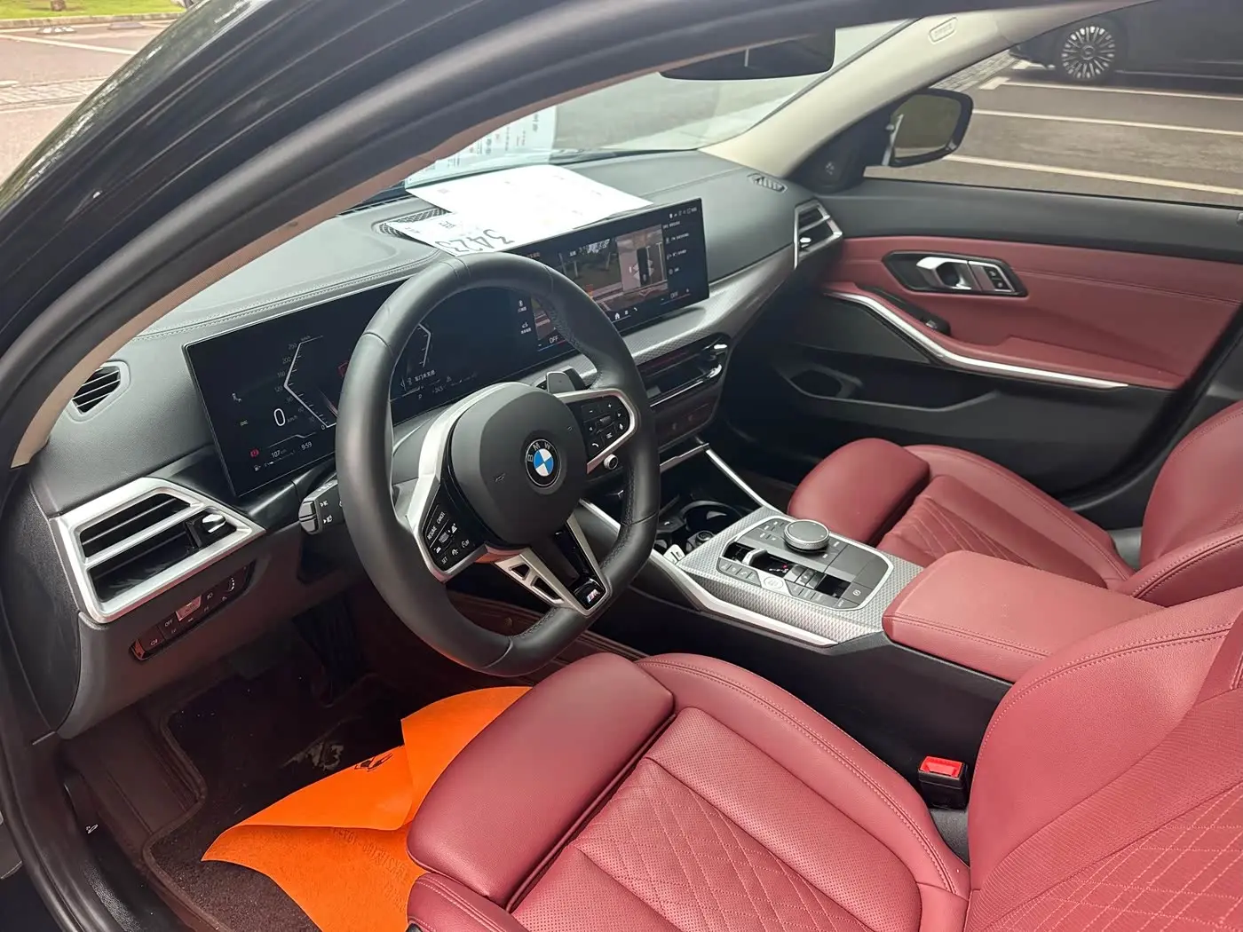 BMW 3 Series 2025 — Photo 7/12