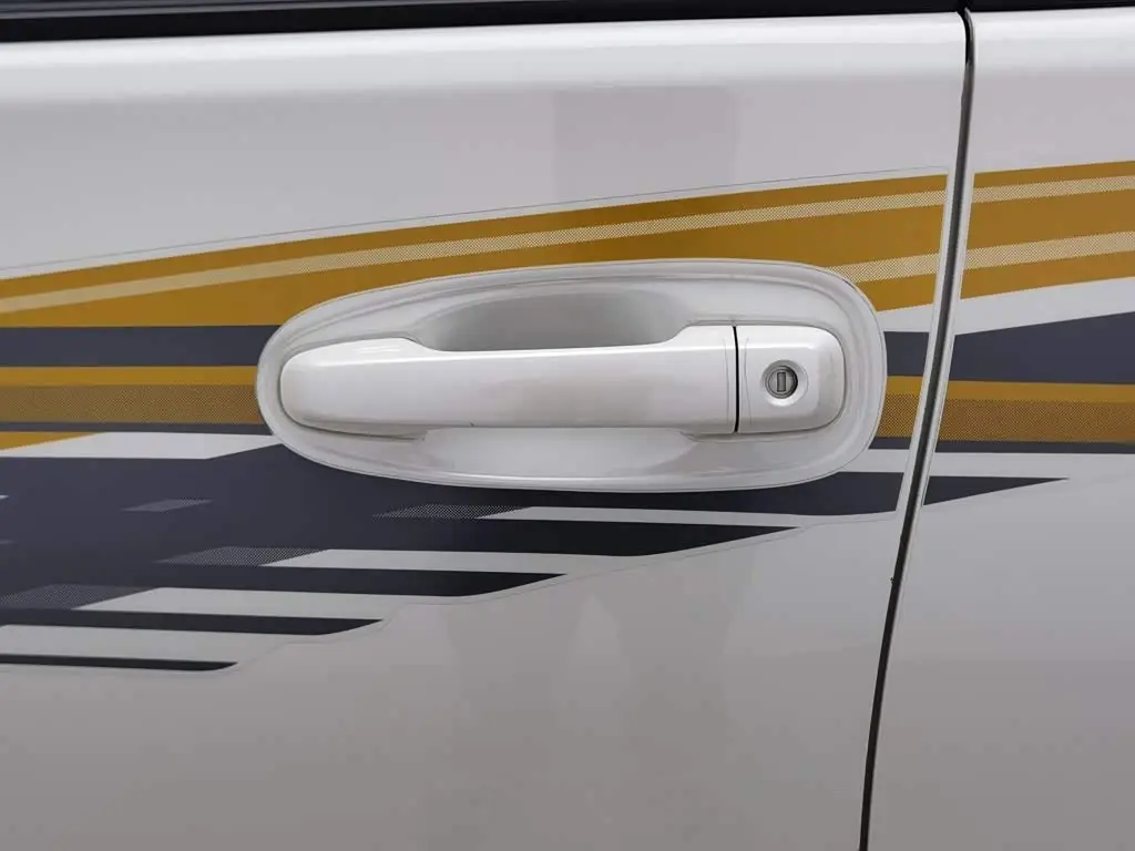 Toyota Prado 2017 — ფოტო 18/20