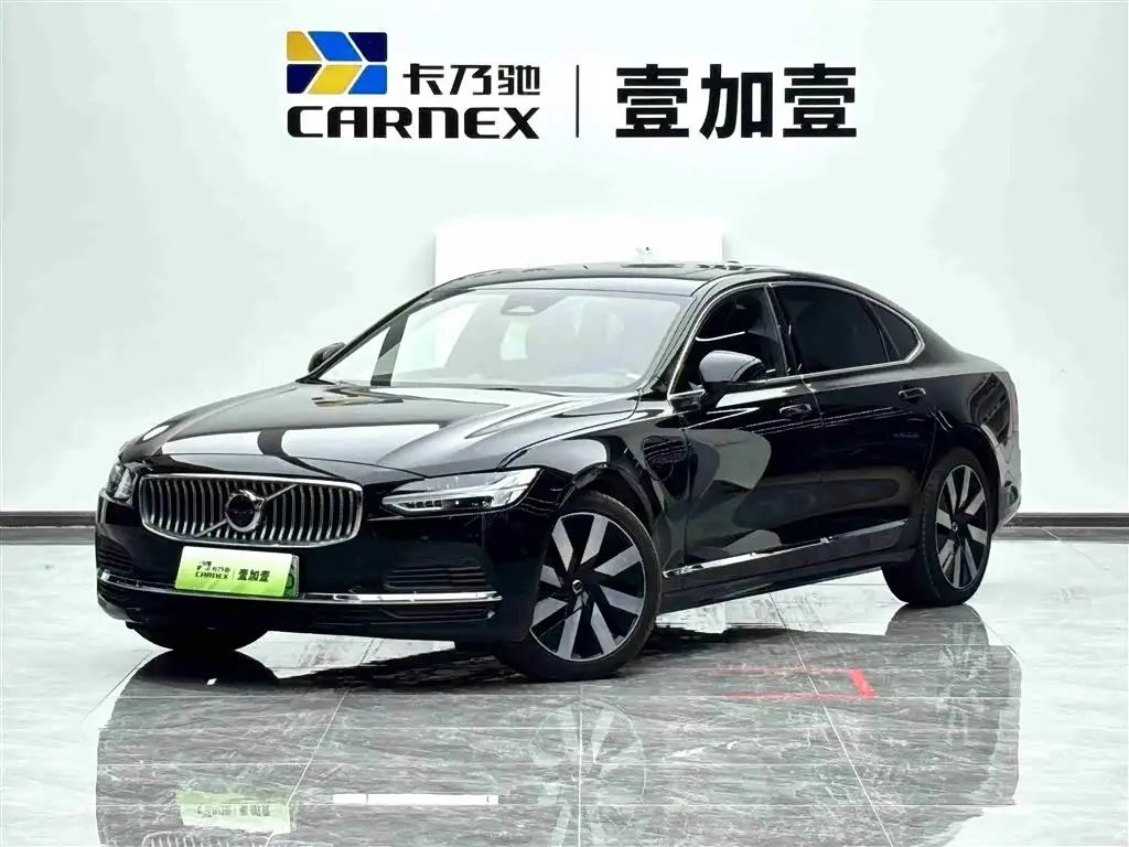Volvo S90 Plug-in Hybrid, 2024