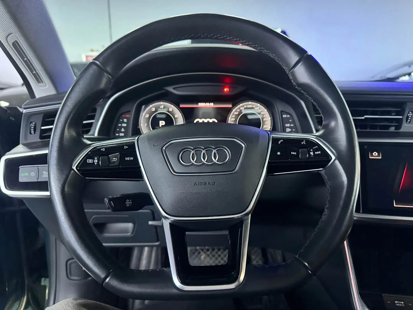 Audi A7 2021 — Фото 6/14