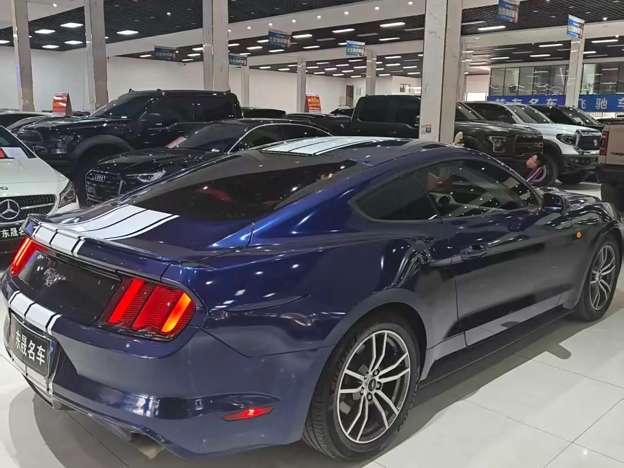 Ford Mustang 2017 — Photo 8/9