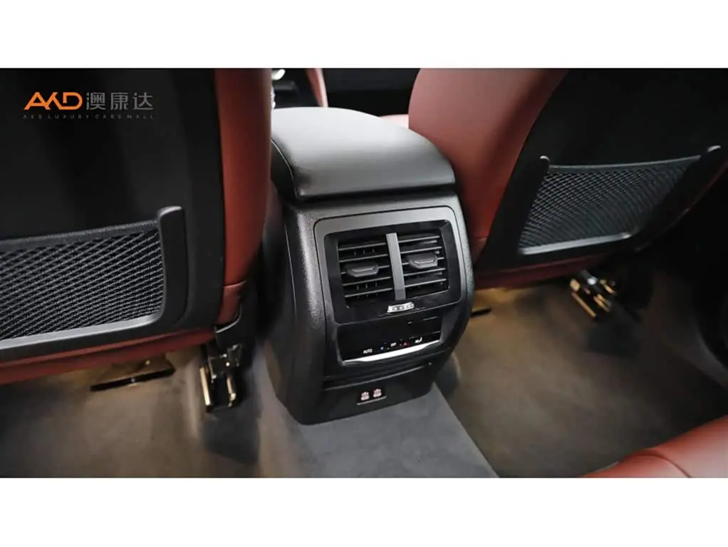 BMW X4 2023 — Photo 9/10