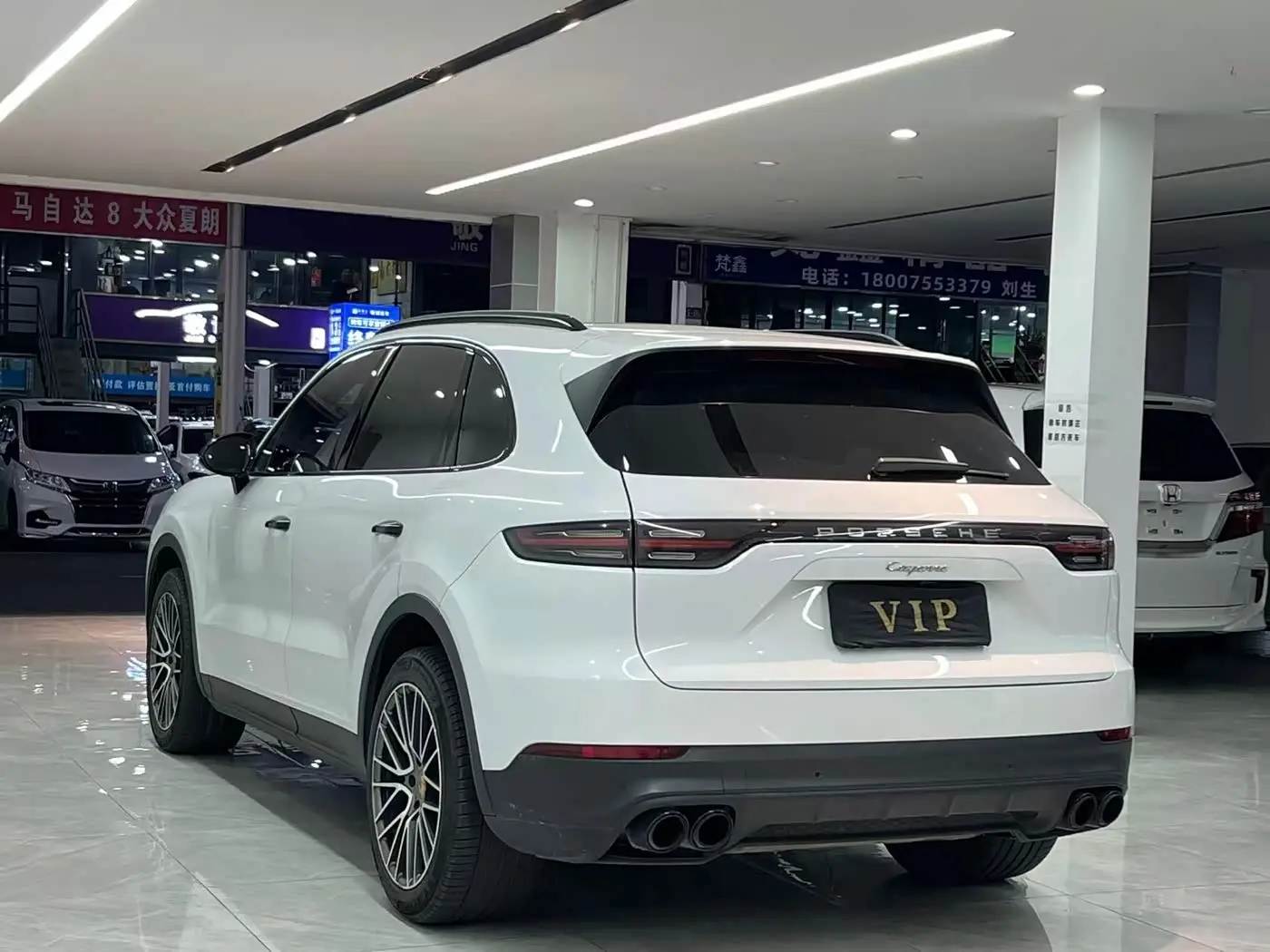Porsche Cayenne 2018 — Photo 6/9