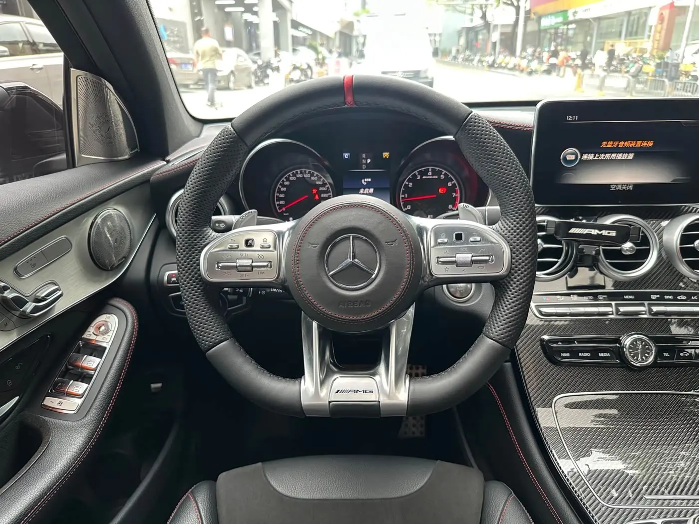 Mercedes-Benz GLC Coupe AMG 2019 — Photo 9/15