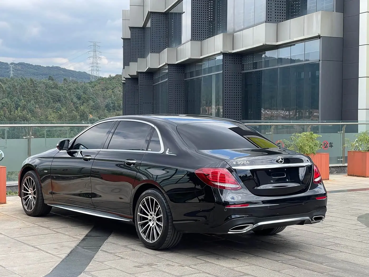 Mercedes-Benz E-Class 2020 — Şəkil 7/15