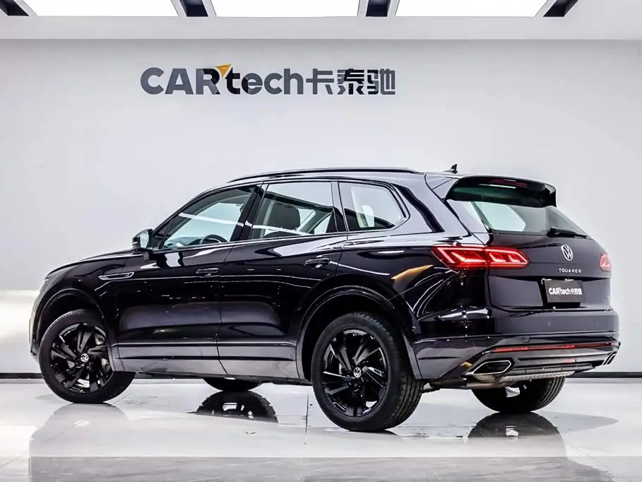 Volkswagen Touareg 2022 — Фото 4/20